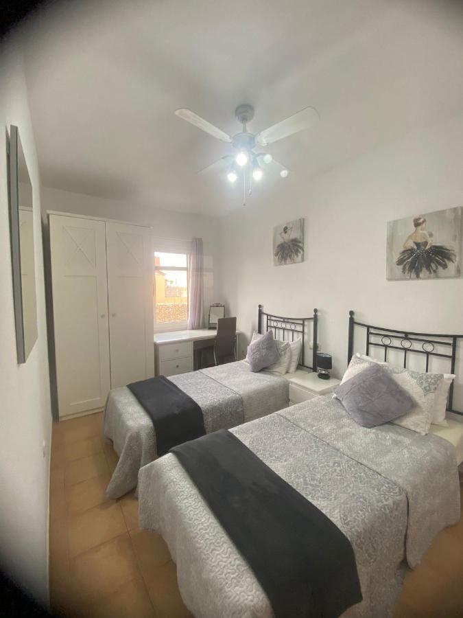 Casa Orilla! Beautiful Private Holiday Villa With Hot Tub La Oliva Bagian luar foto